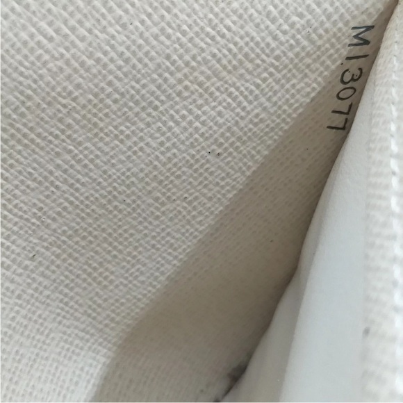 Louis Vuitton LV Long Wallet Portefeuille Sarah White Damier Azur - Picture 8 of 9